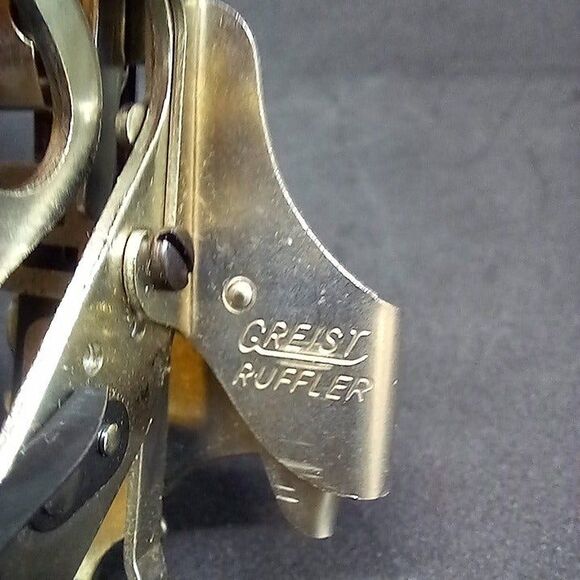 Greist Ruffler Presser Foot Sewing Machine Attachment Pat.2593519-Adjustable-Vtg - Picture 6 of 8